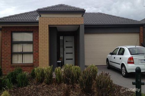 Property photo of 14 Lanark Place Deer Park VIC 3023