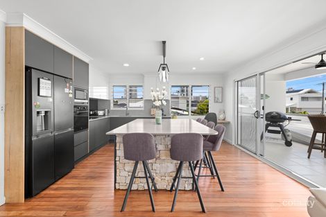 Property photo of 11 Warrina Crescent Burleigh Waters QLD 4220
