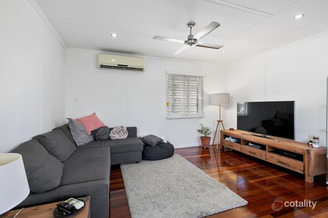 Property photo of 12 Amoria Street Mansfield QLD 4122