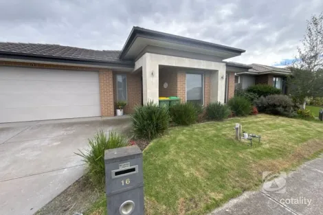 16 Brooklyn St, Officer, VIC 3809