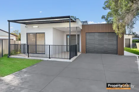 Property photo of 4A Vairys Crescent Merrylands NSW 2160