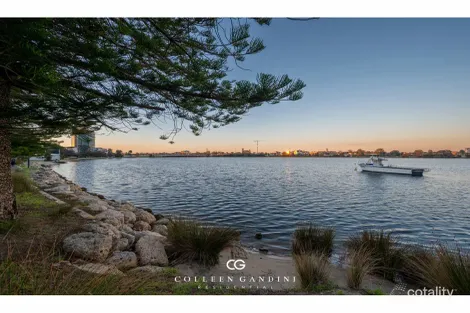 19/21 The Esplanade, Mount Pleasant, WA 6153