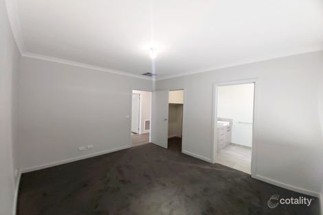 Property photo of 16 Hazelmere Avenue Eynesbury VIC 3338