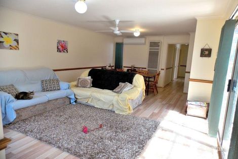 Property photo of 1/61 Delbridge Drive Sydenham VIC 3037