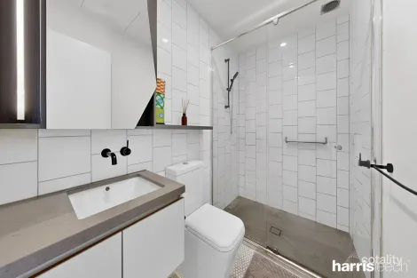 Property photo of 403/636 High Street Thornbury VIC 3071