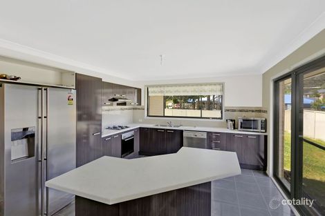 Property photo of 9 Hiawatha Road Woongarrah NSW 2259