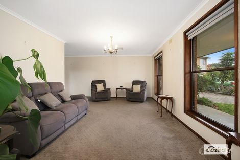 Property photo of 3 Brolga Court Wodonga VIC 3690