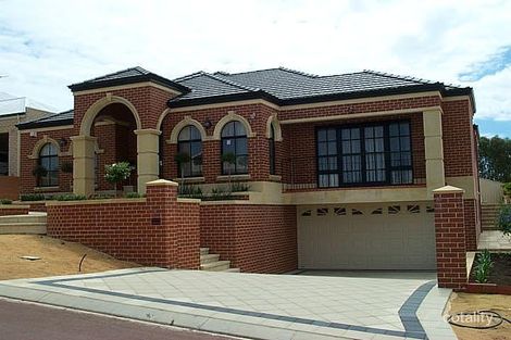 4 Cedron Rise, Coogee, WA 6166