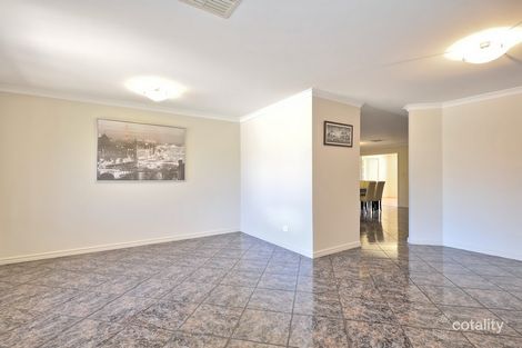 Property photo of 17 Froudist Circle Southern River WA 6110