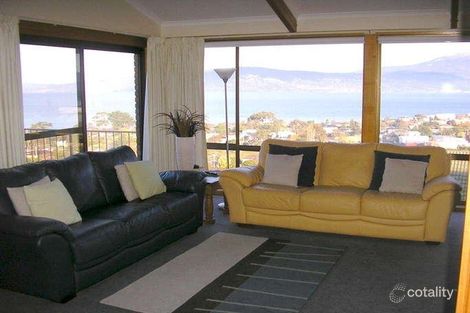 Property photo of 476 Oceana Drive Howrah TAS 7018