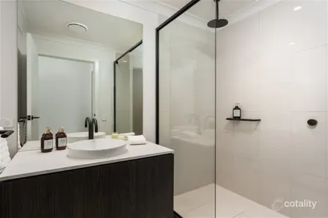 Property photo of 14 Murdoch Court Pimpama QLD 4209