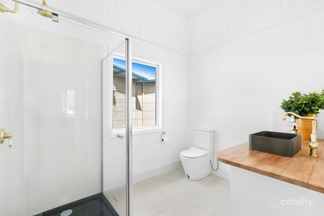 Property photo of 172 Cambridge Parade Manly QLD 4179
