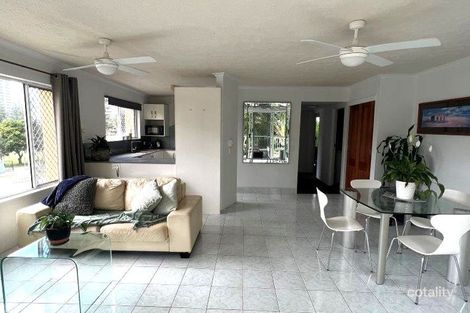 Property photo of 5/166 Surf Parade Broadbeach QLD 4218