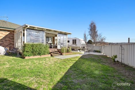 Property photo of 4 Joanna Place Goulburn NSW 2580