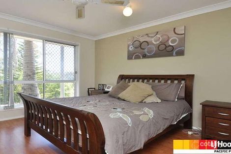 Property photo of 120 Universal Street Oxenford QLD 4210