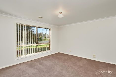 Property photo of 34 Hargrave Avenue Lloyd NSW 2650