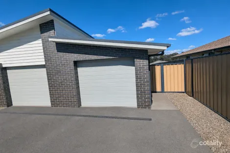 Property photo of 27 Tempranillo Crescent Cessnock NSW 2325