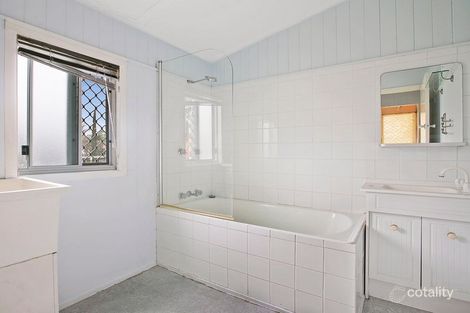Property photo of 20 Vera Street Greenslopes QLD 4120