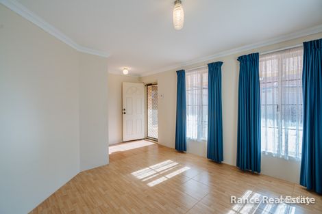 Property photo of 2/17 Batavia Place Kallaroo WA 6025