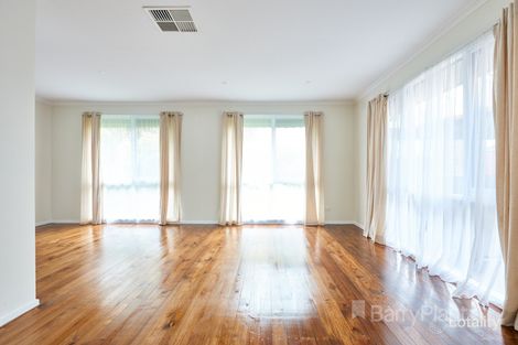 Property photo of 2 Clay Court Noble Park North VIC 3174