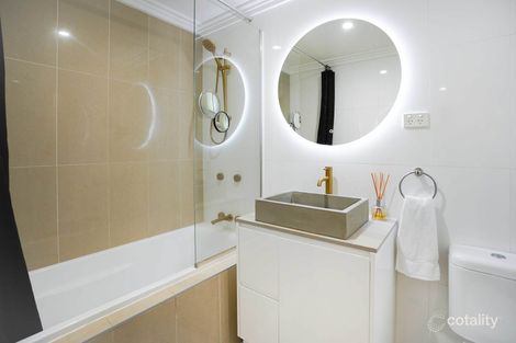 Property photo of 4/6 The Crescent Dee Why NSW 2099