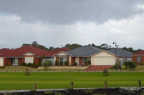 Property photo of 26 Indee Pass Secret Harbour WA 6173