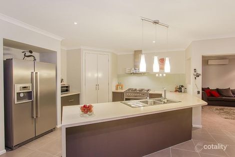 Property photo of 7 Sinclair Avenue Hillside VIC 3037