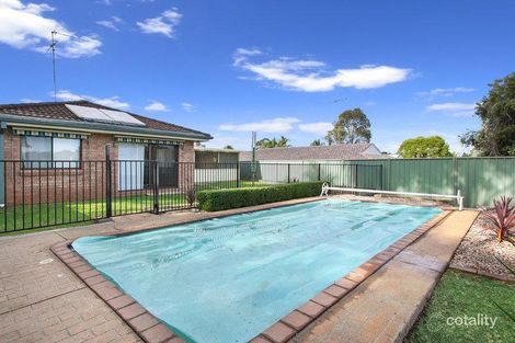 Property photo of 2 Zeya Close St Clair NSW 2759