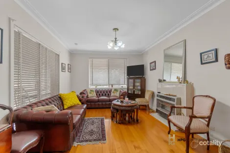 Property photo of 18 Strathnaver Avenue Strathmore VIC 3041