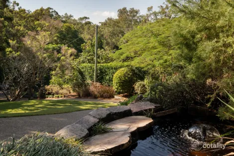 Property photo of 58 Barnett Road Bardon QLD 4065