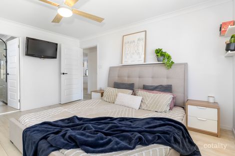 Property photo of 4 Robertson Road Killarney Vale NSW 2261