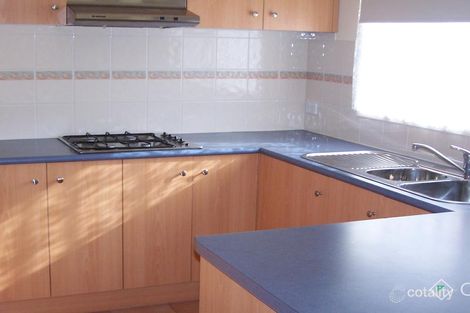 Property photo of 2/15 Raymond Street Somerville VIC 3912