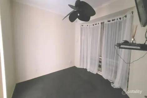 Property photo of 16 Carina Terrace Cranbourne West VIC 3977