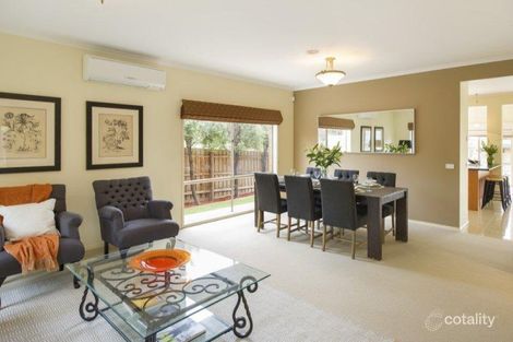 Property photo of 1 Doorawarrah Court Mount Waverley VIC 3149