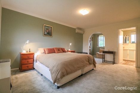 Property photo of 16 Uralla Circuit Kelso NSW 2795