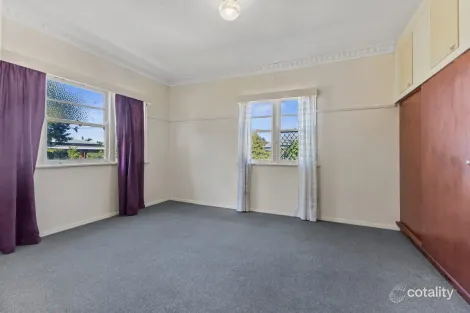 Property photo of 39 Perry Street Harlaxton QLD 4350