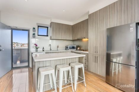 Property photo of 16/82 Hopetoun Avenue Brunswick West VIC 3055