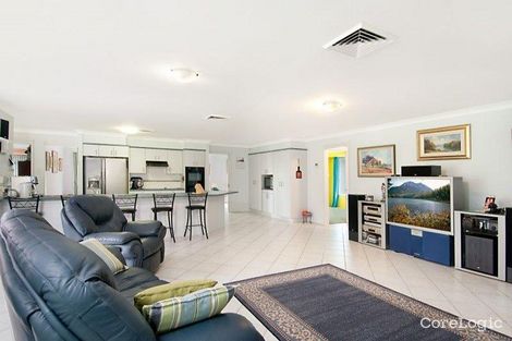 Property photo of 21 Glenlee Court Thornton NSW 2322