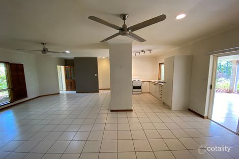 Property photo of 17 Powell Place Bentley Park QLD 4869