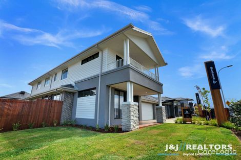 Property photo of 12 Waterman Drive Clyde VIC 3978