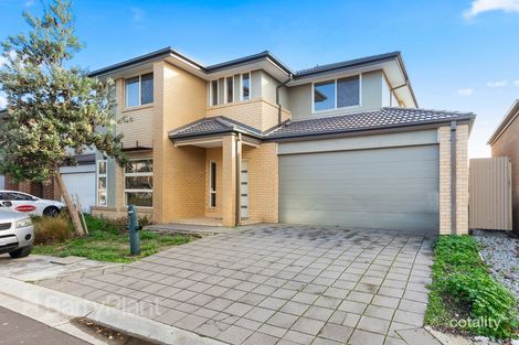 Property photo of 21 Eloura Circuit Taylors Hill VIC 3037