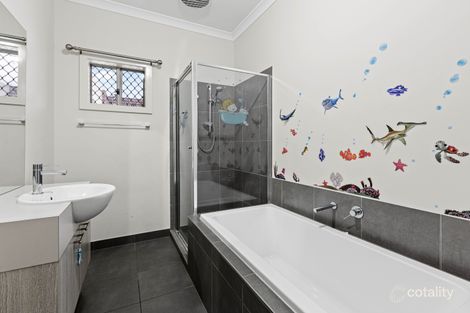 Property photo of 23 Wigan Close Wollert VIC 3750