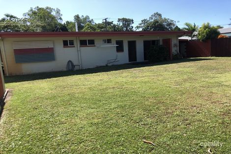 Property photo of 9 Narelle Close Yorkeys Knob QLD 4878