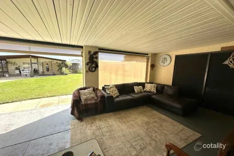 Property photo of 37 Morcombe Road Leeman WA 6514