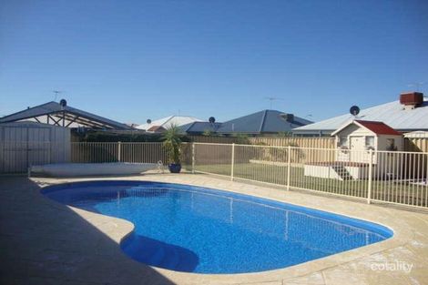 7 Pamplona Bvd, Port Kennedy, WA 6172