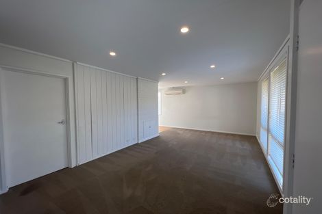 16 Spowers Cct, Holder, ACT 2611