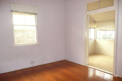 Property photo of 37 Garrick Terrace Herston QLD 4006