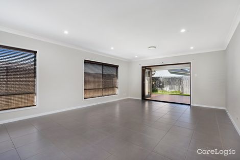 Property photo of 6 Rosella Crescent Springfield Lakes QLD 4300