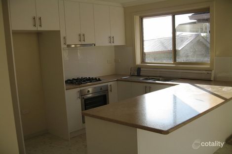 Property photo of 2/4 Cabena Crescent Chadstone VIC 3148