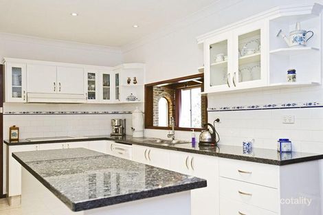 Property photo of 25 Elvidge Crescent Kotara NSW 2289